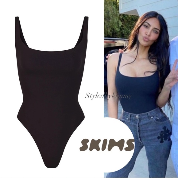 SKIMS FITS EVERYBODY SQUARE NECK BODYSUIT Top Onyx Black S Small NWT NEW - Picture 1 of 6